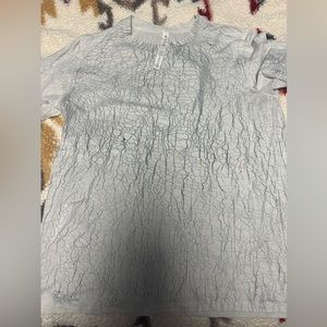 LULULEMON ALL YOURS TEE- white and black size 4